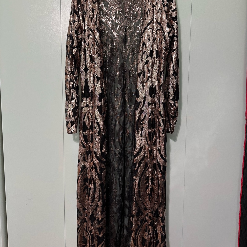 VENUS Black and Gold Sequin Cardigan